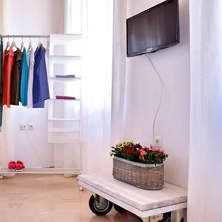 Mayas Boutique Rethymno (Crete)