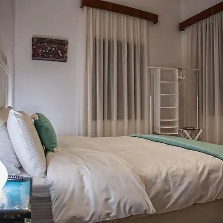 Mayas Boutique Apartment *